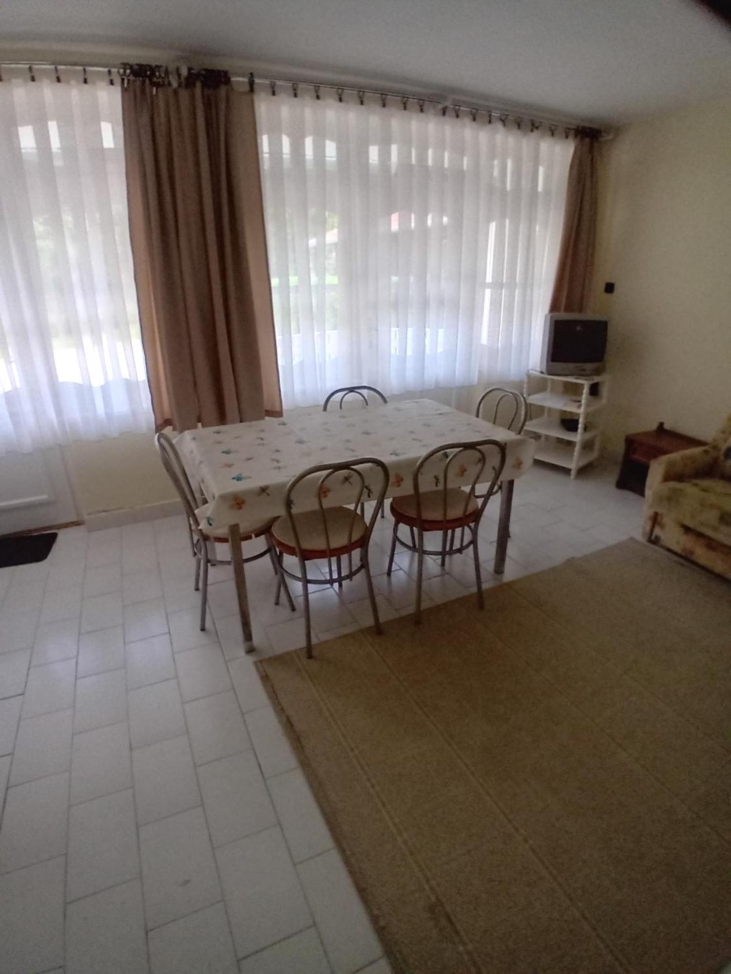 Bodahegyi Ut Apartman Zalakaros Esterno foto